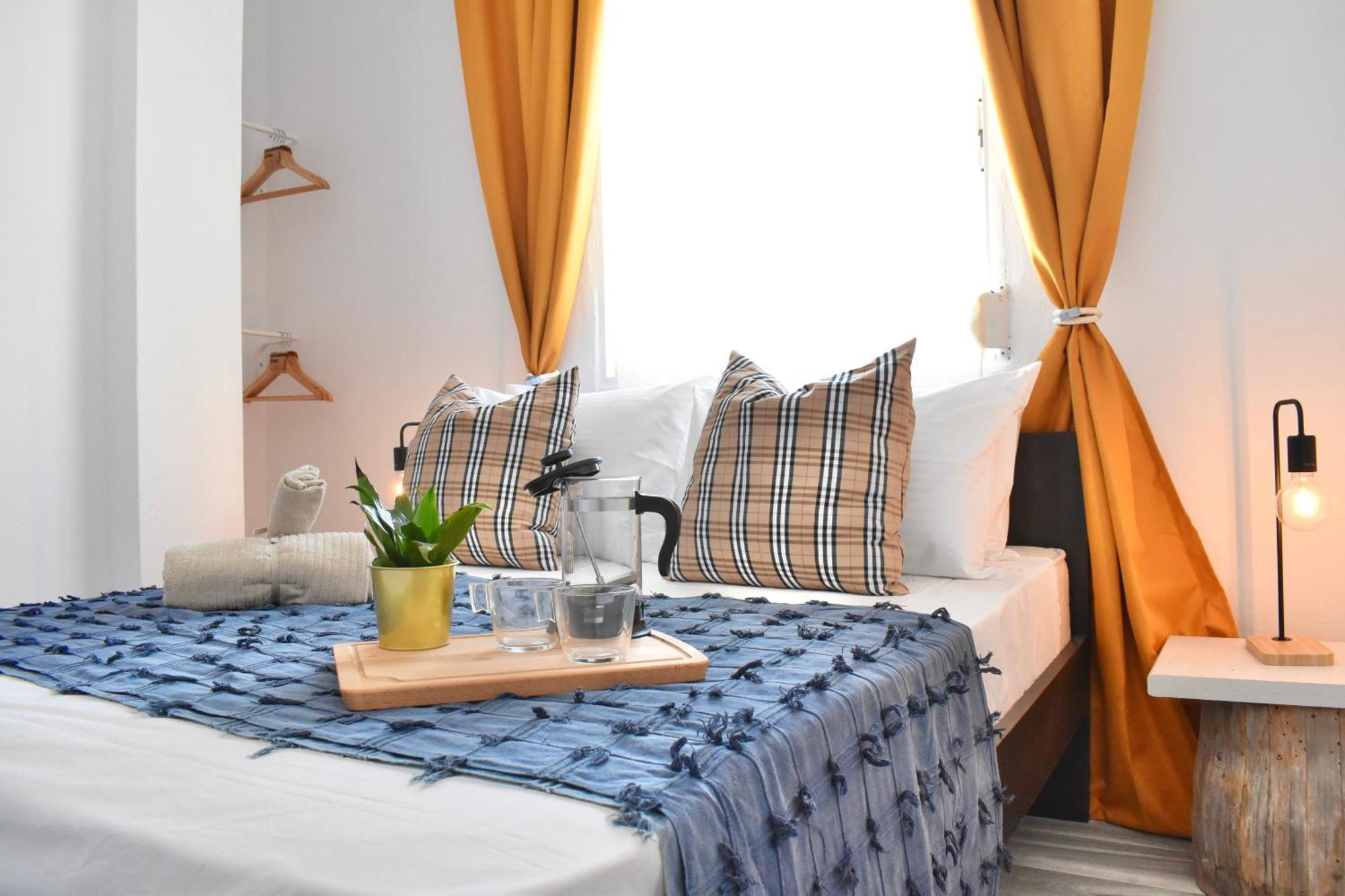 Varonos Summer Residences * Siviri