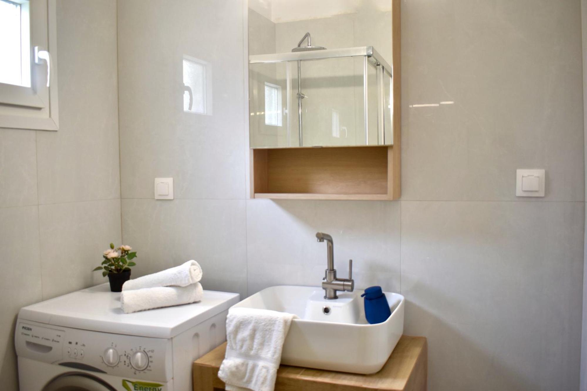 Varonos Summer Residences