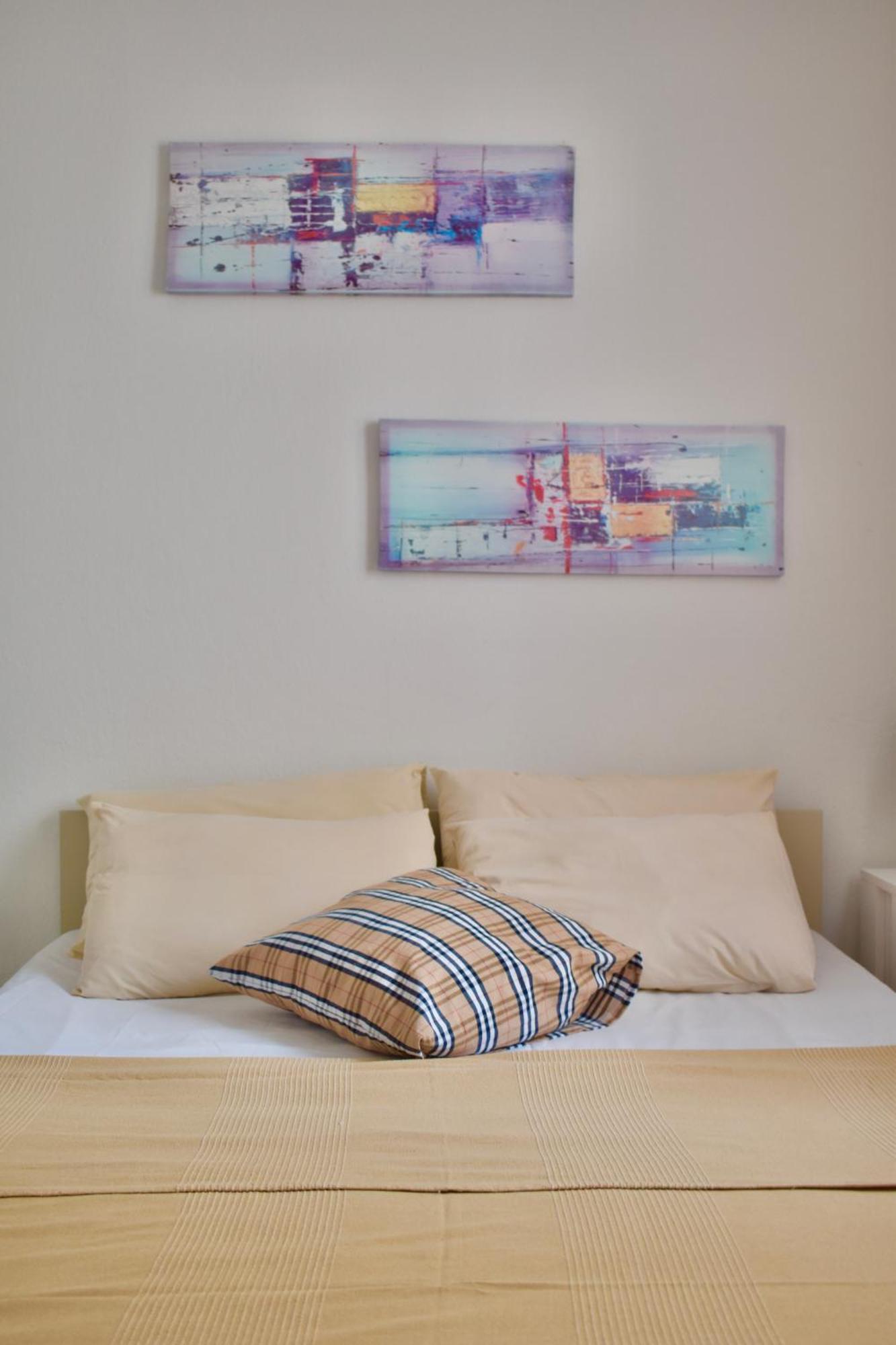 Varonos Summer Residences *